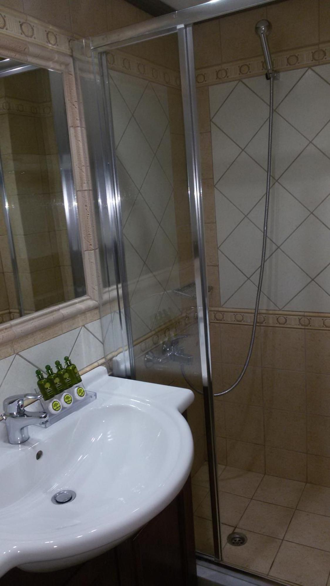 كاربينيسي Marianna'S Home Accommodation الغرفة الصورة