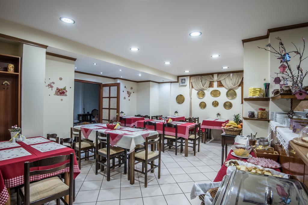 كاربينيسي Marianna'S Home Accommodation المظهر الخارجي الصورة